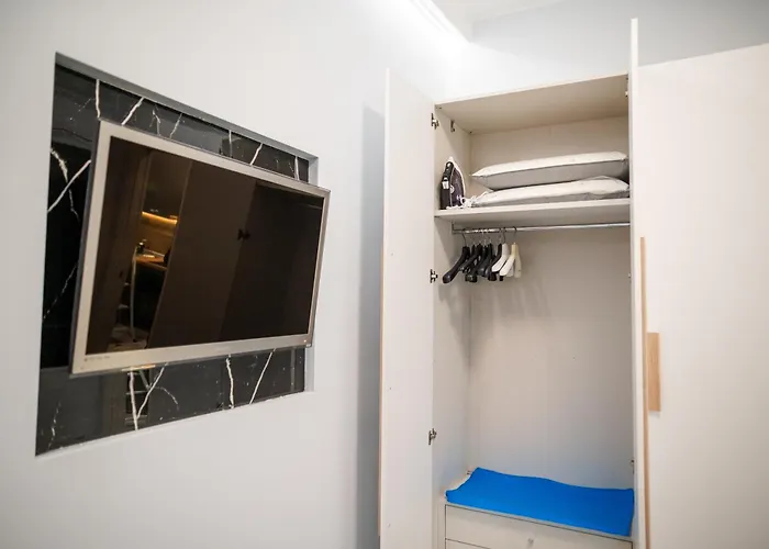 Minerva Prestige Metro C Rom